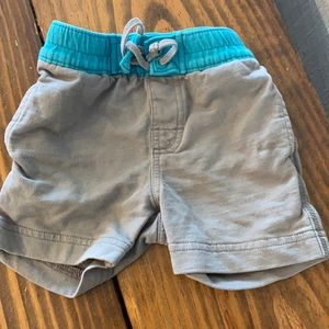 Tea Collection 9-12 month cotton shorts
